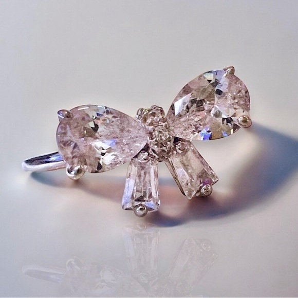 Unique Diamond Bow Ring Size 9. 14K White Gold 925 Ring Pear Cut & Baguettes - Picture 12 of 12